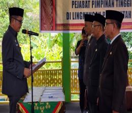 Sekda Dumai, H Indra Gunawan melantik 3 pejabat eselon II di lingkungan Pemko Dumai, Jum