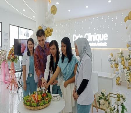 Launching Drs Clinique Pekanbaru.(foto: rahmat/halloriau.com)