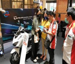 Pengunjung ramaikan Honda Premium Matic Day 2022 di Mal SKA Pekanbaru.(foto: istimewa)
