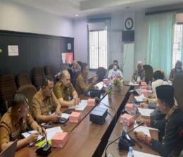 Komisi II DPRD Pekanbaru hearing dengan Disketapang Pekanbaru.(foto: dok/halloriau.com)