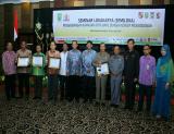 Seminar Lokakarya (Semiloka) yang digagas Kadin Riau.