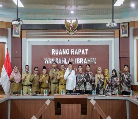 Walikota Dumai bersama jajaran BPK RI perwakilan Riau.(foto: Bambang/halloriau.com)