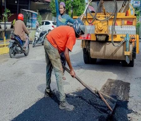 Ilustrasi PUPR Riau akan perbaiki ruas Jalan Kota Pekanbaru awal Maret (foto/int)