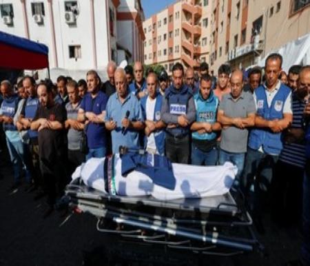Jurnalis Palestina tewas dibunuh Zionis Israel.(foto: cnnindonesia.com)