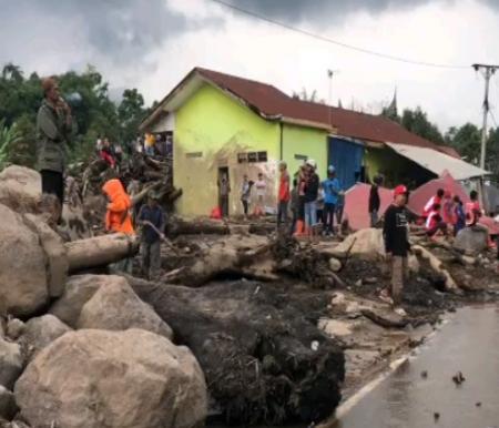 Daerah Kecamatan Canduang, Agam terdampak banjir bandang (foto/ist)