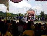 Cagubri Andi Rachman saat membuka festival band remaja se-Kecamatan Tualang