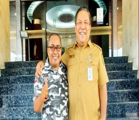 Ketua ASN PPPK Riau 2022, Ekowi (kiri) bersama SF Hariyanto (foto/ist)