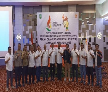 CDM Meeting dan DRM itu dibuka oleh Kadispora Riau Boby Rachmat (foto/rahmat)