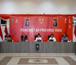 Presiden RI, Joko Widodo mengumpulkan para menteri/pimpinan lembaga dan kepala daerah se Indonesia