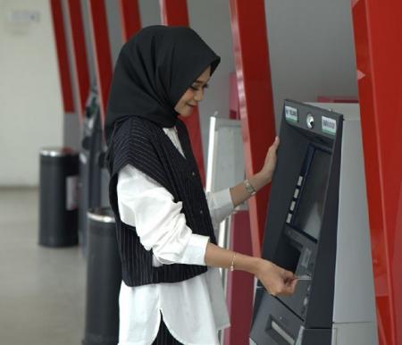 ATM Center BRK Syariah di Jalan Ahmad Yani, Pekanbaru
