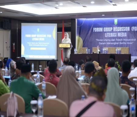 Diskominfo Riau melaksanakan FGD Literasi Media di Pekanbaru (foto/int)