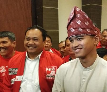 Ketua Umum PSI, Kaesang Pangarep (kanan) didampingi Ketua PSI Riau, Juandy optimis Capres Prabowo 