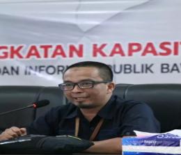 Koordinator Bidang Advokasi, Sosialisasi dan Edukasi, KI Riau, Asril Darma.(foto: istimewa)