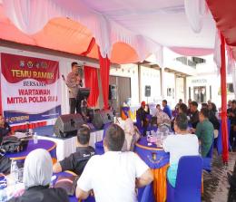 Direktorat Kepolisian Perairan dan Udara bersama Bidang Humas Polda Riau mengadakan kegiatan temu ramah bersama Wartawan Mitra Polda Riau