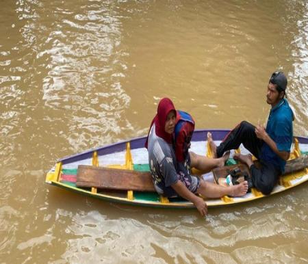 Puluhan ribu warga terdampak banjir di Rohul (foto/int) 
