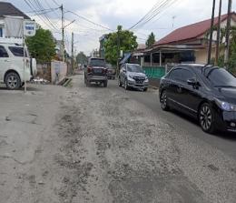 Jalan rusak di Pekanbaru.(foto: dok/halloriau.com)