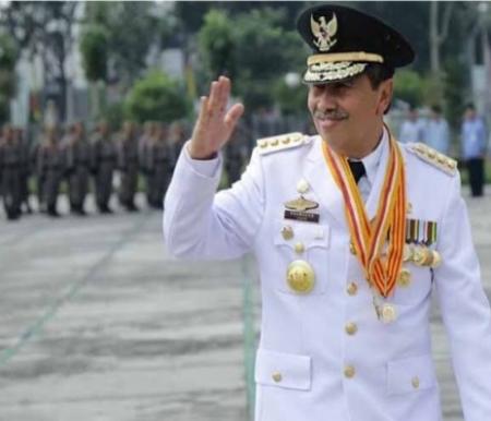 Gubernur Riau Syamsuar dipastikan Nyaleg DPR RI (foto/int)