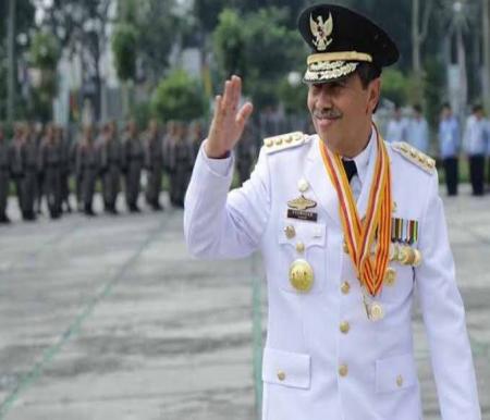 Kabar Syamsuar mundur dari Gubernur Riau semakin menguat (foto/int)