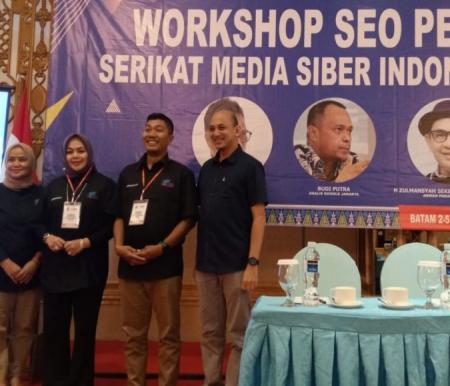 Workshop SEO Media Perusahaan Pers Serikat Media Siber Indonesia (SMSI) Provinsi Riau, Kamis (2/5/2024) di Batam City Hotel.