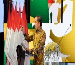 Ilustrasi Presiden Jokowi marah ada pejabat dan aparat yang pamer kekayaan (foto/int)