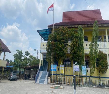 SDN 166 Pekanbaru dituding Pungli.(foto: rahmat/halloriau.com)