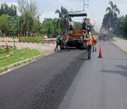 Ilustrasi PUPR Pekanbaru akan overlay sejumlah jalan rusak (foto/int)