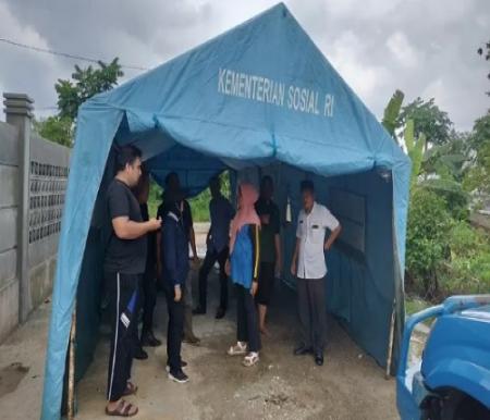 Tenda Dinsos Pekanbaru untuk korban banjir.(ilustrasi/int)