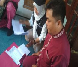 Petugas Pantarlih melakukan pelaksanaan Pencocokan dan Penelitian di perbatasan Pekanbaru-Kampar (foto/ist)