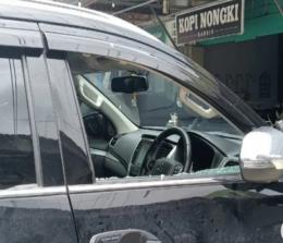 Mobil dipecahkan kawanan pencuri saat singgah di Kandis, Siak (foto/antara)