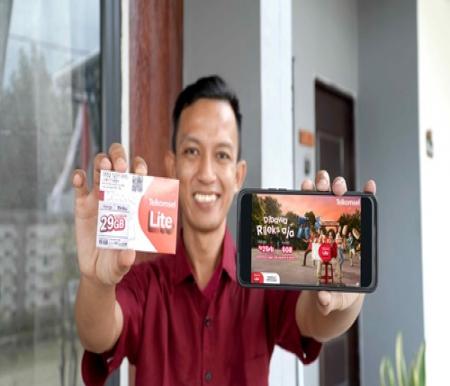 Pelanggan bisa mendapatkan Kartu Perdana Telkomsel Lite mulai dari Rp25 ribu untuk kuota hingga 60 GB (foto/ist)