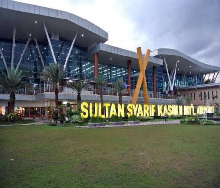 Ilustrasi rute baru Pekanbaru-Surabaya di Bandara SSK II segera dibuka (foto/int)