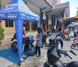 Ada hadiah dan diskon menarik apabila membeli produk motor sport Yamaha di pameran yang digelar di Pasar Lima Puluh Pekanbaru.