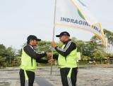 Penjabat (Pj) Bupati Kabupaten Inhil, Rudyanto melepas kontingen Pekan Olahraga Pelajar Daerah Riau
