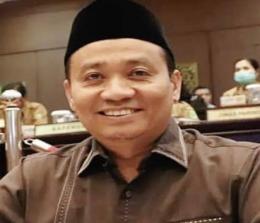 Ketua Panitia Mubes III IKTD Provinsi Riau, Makarius Anwar (foto/int)