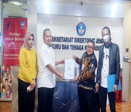 Ketua Aliansi Honorer Riau, Eko Wibowo (foto/ist)