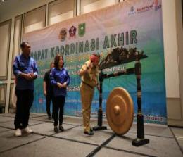 Wagubri Edy Natar saat membuka Rakor akhir GTRA Riau 2022 (foto/int)