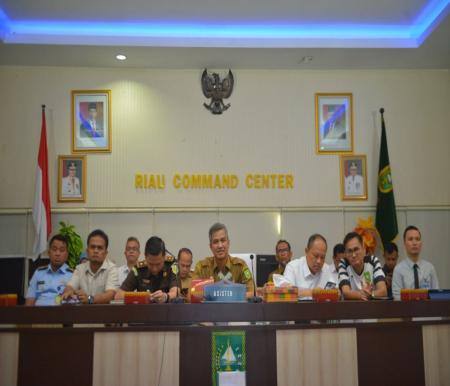 Pemprov Riau mengikuti Rakor terkait inflasi bersama Mendagri Tito Karnavian (foto/int)
