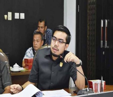 Wakil Ketua DPRD Kota Pekanbaru Ginda Burnama (foto/int)
