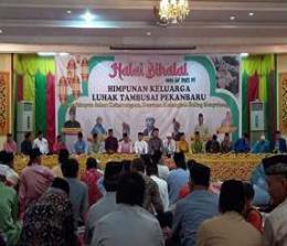 Halalbihalal HKLT Pekanbaru berlangsung di Balai Adat LAM Riau (foto/ist)