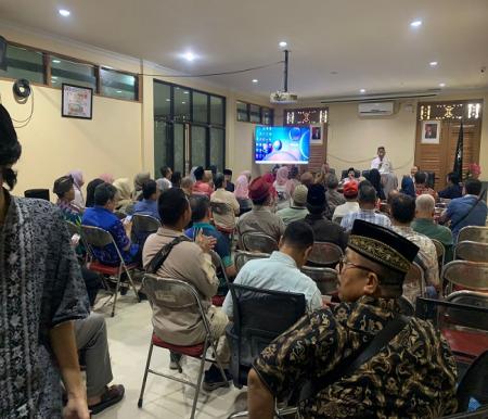 Rapat Panitia Parade Bhineka Tunggal Ika dan Pergelaran Budaya Nusantara di Balai Adat Melayu Riau Jalan Diponegoro Pekanbaru beberapa waktu lalu