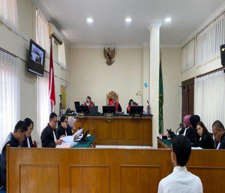 Sidang vonis empat terdakwa kasus korupsi Masjid Raya Senapelan Pekanbaru.(foto: tribunpekanbaru.com)
