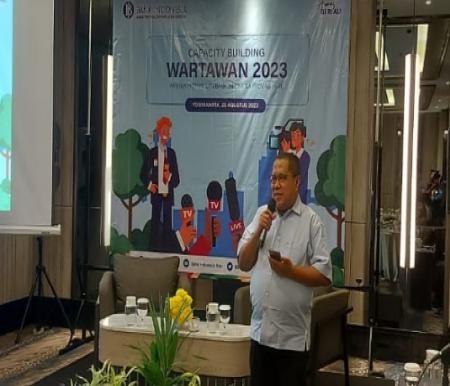 Kepala Kanwil BI Riau, Muhamad Nur saat membuka kegiatan Capacity Building Wartawan 2023 di Yogyakarta.(foto: barkah/halloriau.com)