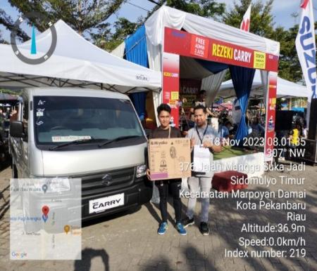 SBT Suzuki Pekanbaru mengadakan event Grebek Pasar Pagi Arengka Pekanbaru (foto/ist)