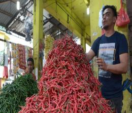 Ilustrasi harga cabai merah anjlok di Pekanbaru (foto/int)