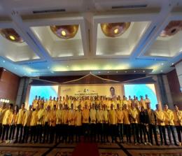 Ribuan kader Golkar Sumbagut nyatakan sikap dukung Ketum Airlangga sebagai Capres 2024 (foto/Rico)