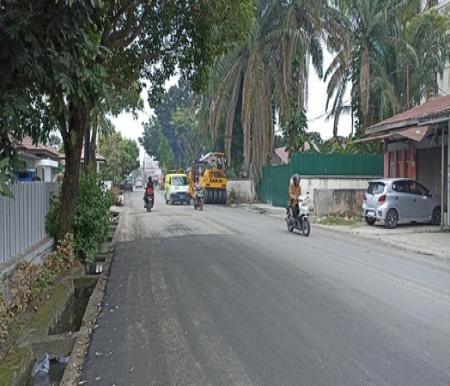 Progres perbaikan Jalan Dahlia Pekanbaru sudah mencapai 70 persen (foto/ist)