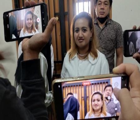 TikToker Lina Mukherjee divonis penjara 2 tahun (foto/detik)