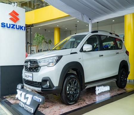PT SIS mengajak New XL7 Hybrid menyapa masyarakat Kabupaten Bogor, tepatnya di Cibinong City Mall (foto/ist)