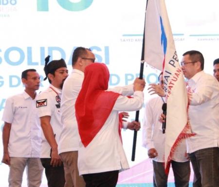 Hary Tanoe melantik jajaran pengurus DPW Perindo Riau (foto/rinai)