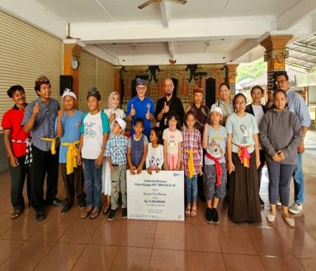 Perusahaan asuransi BRI Life milik BRI Grup memilih untuk menutup semarak rangkaian kegiatan hari ulang tahunnya ke-36 dengan menyalurkan donasi ke sejumlah panti asuhan yang tersebar di Jawa dan Bali. 